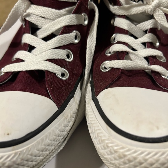 Converse - Picture 2 of 6